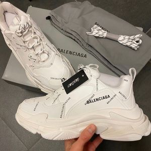 Balenciaga Triple S